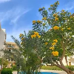 Apartments 1000 And 1 Night Redsealine